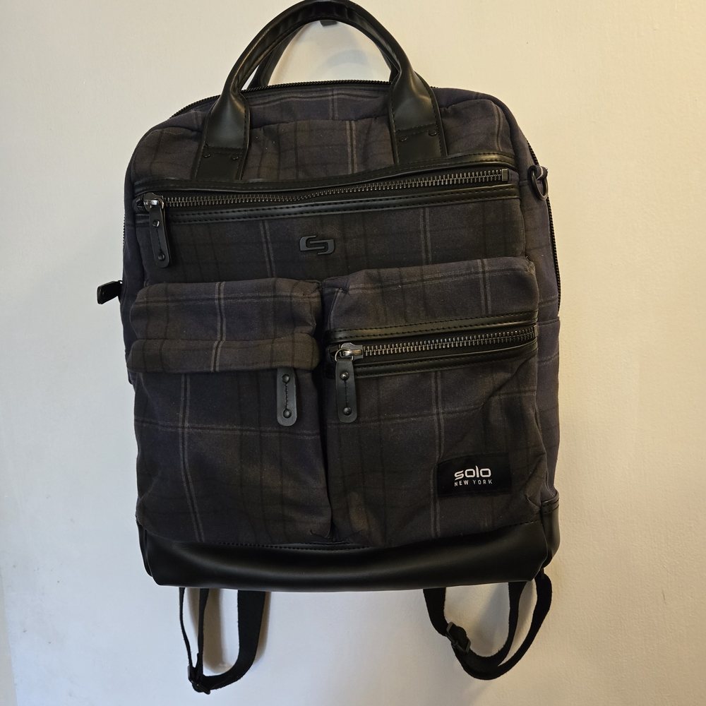 Solo New York Black Backpack Unisex